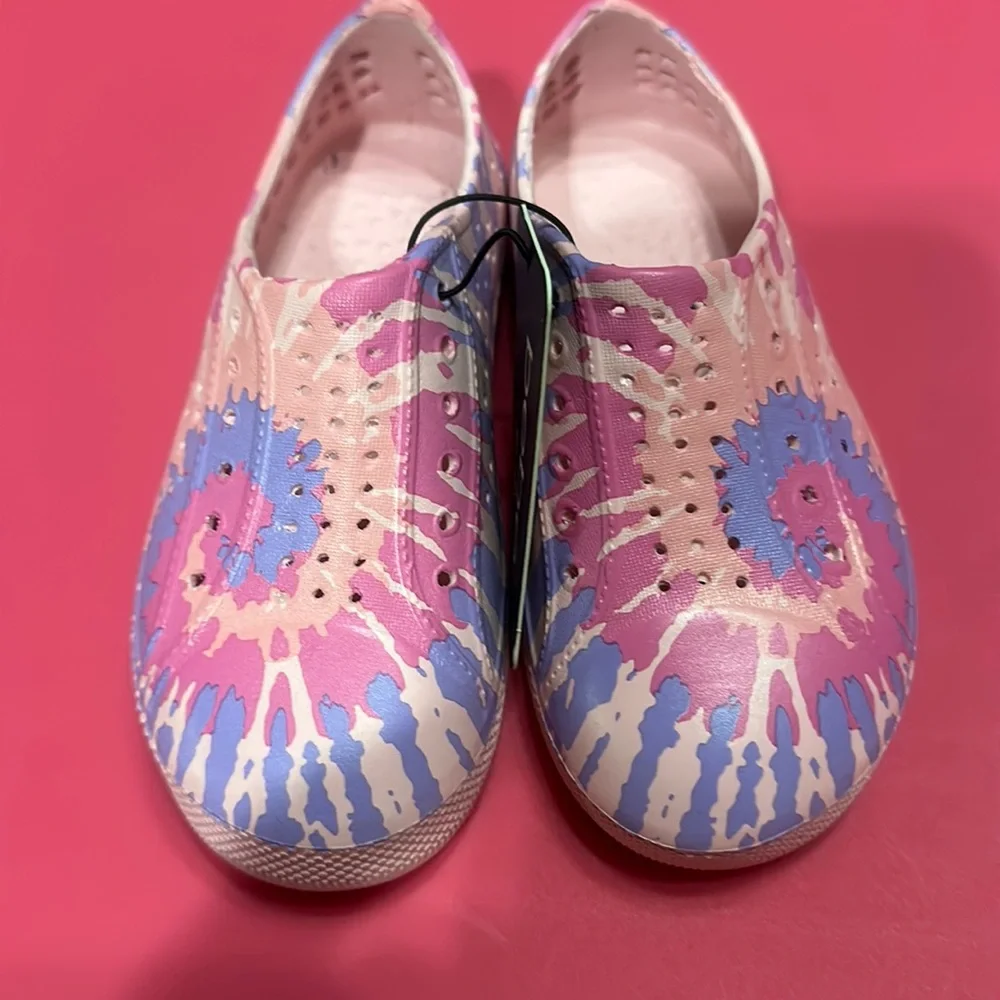 BEBE GIRLS TODDLER PINK/PURPLE TIE DYE WATER SHOES: NWT: SZ 7/8
